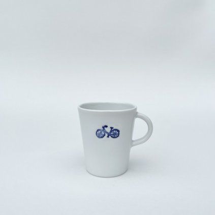 porcelanovy hrnicek obrazek kompas