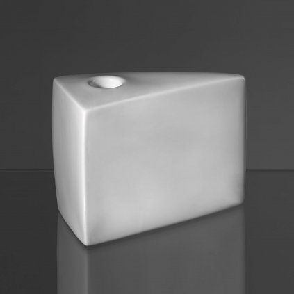 qubus maxim velcovsky fake cake white