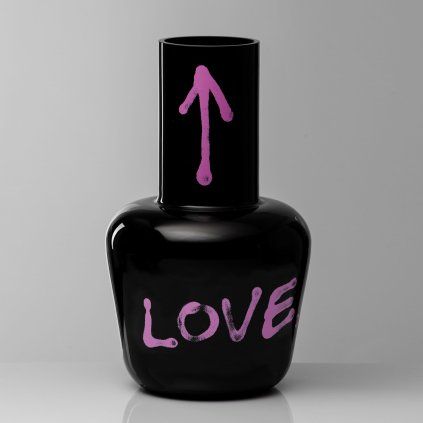qubus jakub berdych karpelis unnamed vase love black 2
